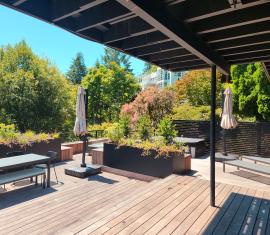 Residential Deck and Guardrail - Deep Foundation