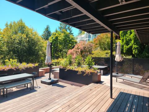 Residential Deck and Guardrail - Deep Foundation Residential Deck and Guardrail - Deep Foundation